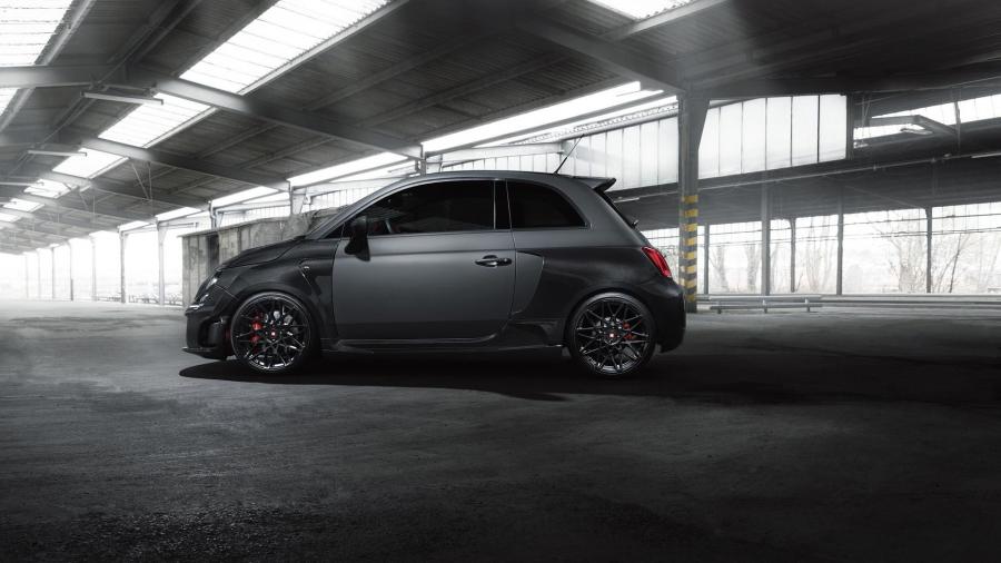  Fiat 500 Abarth by Pogea Racing 2017 года  (фото 12 из 25)